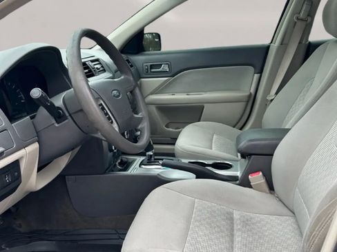 Used 2011 Ford Fusion SE w/ 202A Rapid Spec Order Code image 10