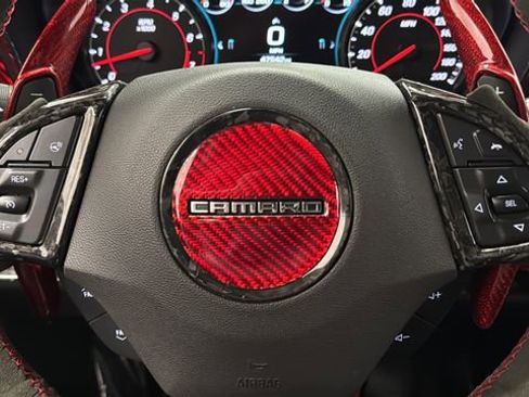 Used 2017 Chevrolet Camaro SS RWD image 15