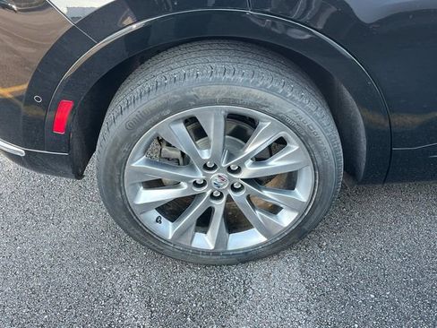 Used 2023 Buick Envision Avenir image 12