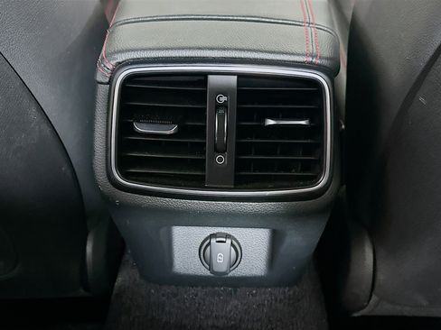 Used 2023 Genesis G70 2.0T w/ Sport Prestige Package image 29