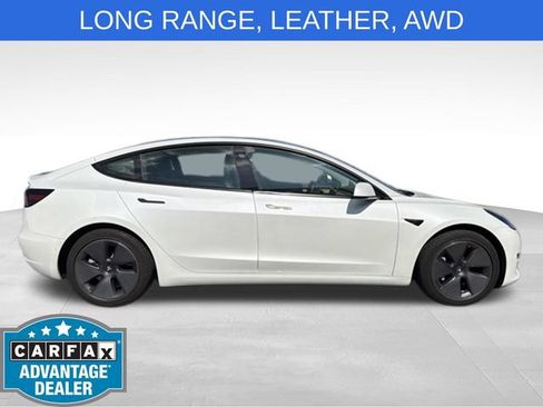 Used 2022 Tesla Model 3 Long Range AWD/4WD image 3