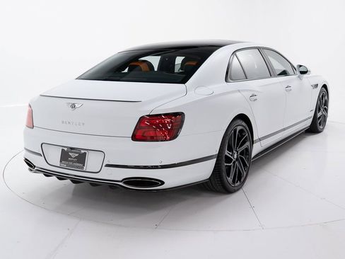 Used 2025 Bentley Flying Spur Speed image 5