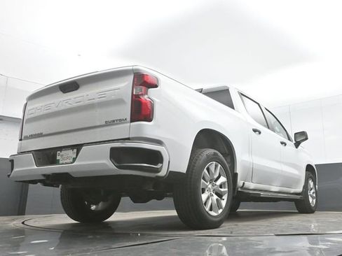 Used 2022 Chevrolet Silverado 1500 Custom RWD image 31