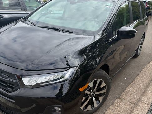 Used 2026 Honda Odyssey EX-L image 4