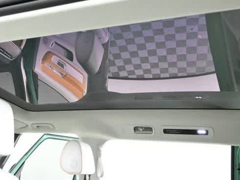 New 2025 Volkswagen ID. Buzz 1st Edition image 7