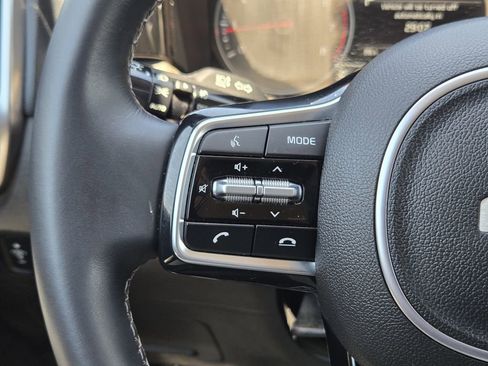 Used 2023 Kia Sorento EX w/ Panoramic Sunroof Package FWD image 28