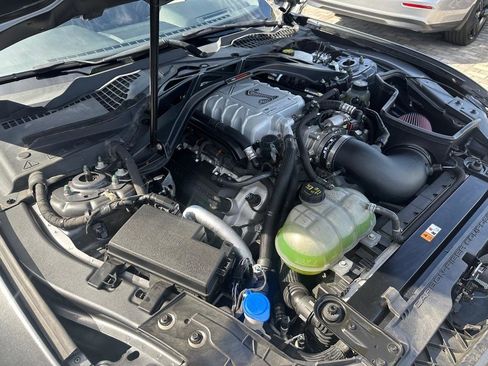 Used 2021 Ford Mustang Shelby GT500 w/ Technology Package image 35