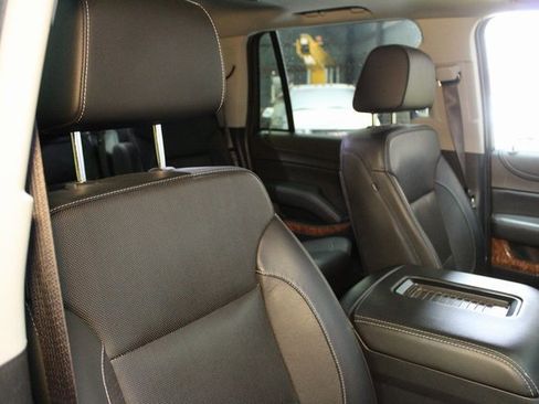 Used 2019 Chevrolet Tahoe Premier image 11