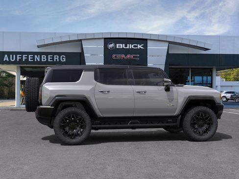 New 2025 GMC Hummer EV 2X image 35