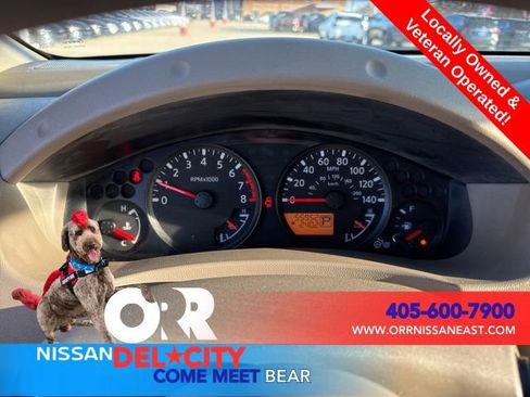 Used 2015 Nissan Frontier SV image 16