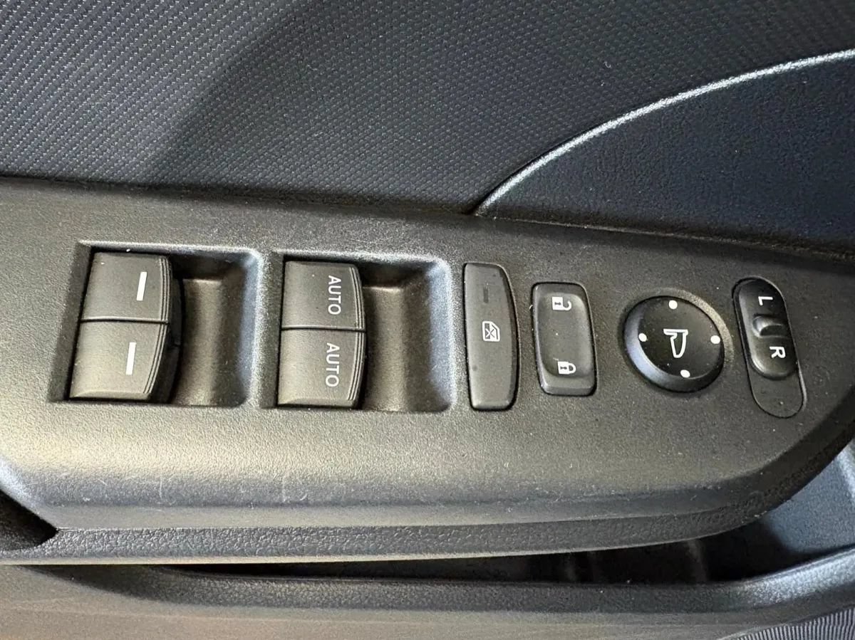 Used 2019 Honda Civic LX image 25