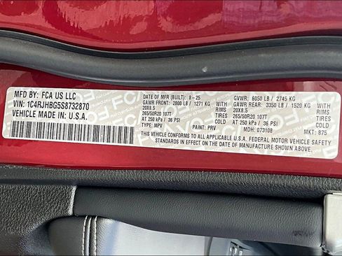 New 2025 Jeep Grand Cherokee Limited w/ Luxury Tech Group II image 12