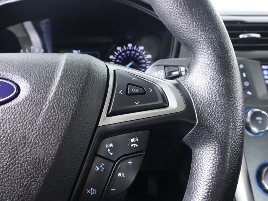 Used 2020 Ford Fusion S FWD image 13