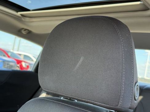 Used 2024 Chevrolet Malibu LT image 18