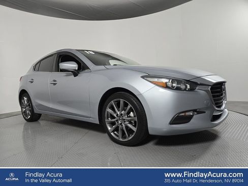Used 2018 MAZDA MAZDA3 Touring image 1