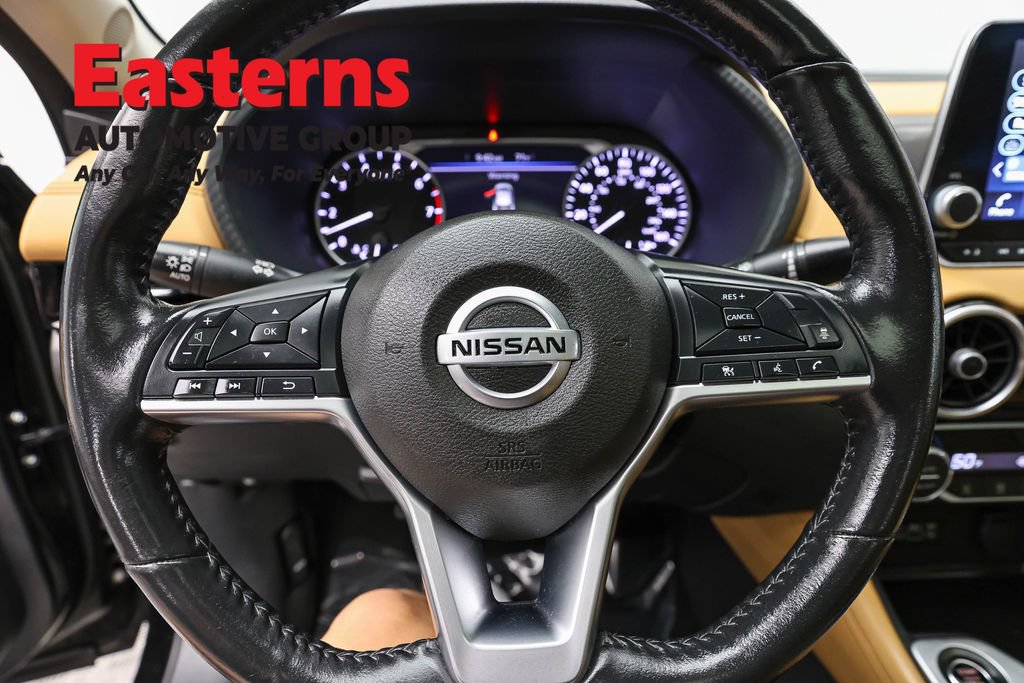 Used 2023 Nissan Sentra SV w/ SV Premium Package FWD image 11