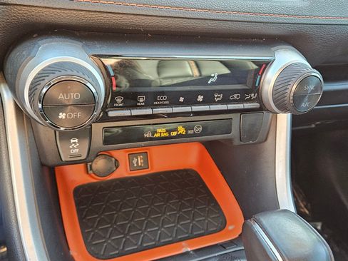 Used 2024 Toyota RAV4 Adventure image 22