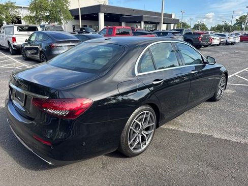 Used 2022 Mercedes-Benz E 350 Sedan image 4