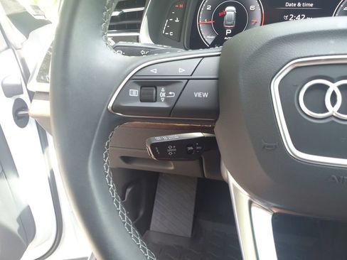 Used 2025 Audi Q8 Prestige AWD/4WD image 26