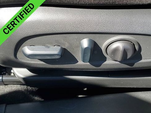 Certified 2023 Chevrolet TrailBlazer LT FWD image 35