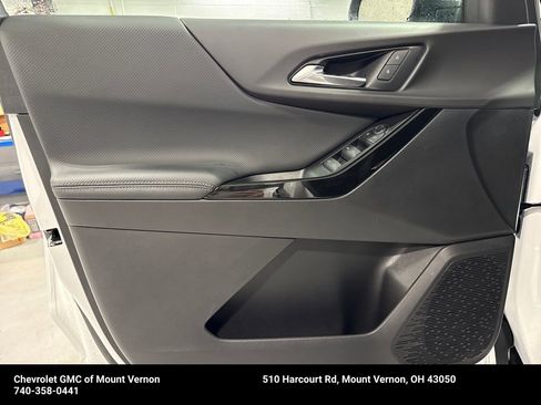 New 2026 Chevrolet Equinox LT image 9