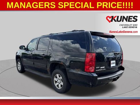 Used 2009 GMC Yukon XL SLT w/ Preferred Package AWD/4WD image 8