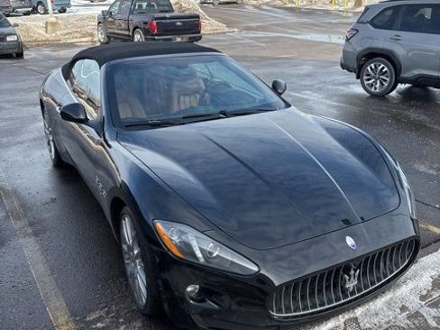 Used 2013 Maserati GranTurismo Sport image 2