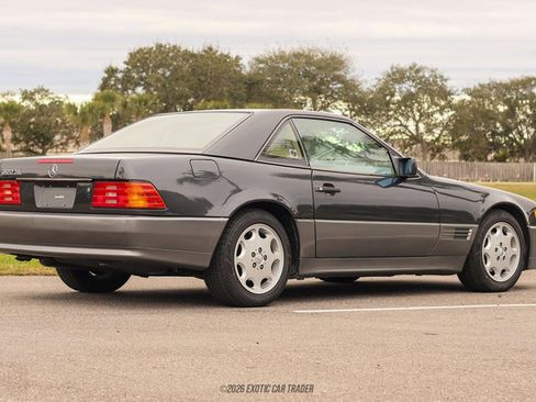 Used 1990 Mercedes-Benz 300 SL image 8