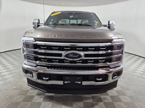 Used 2023 Ford F250 Lariat w/ Chrome Package AWD/4WD image 8