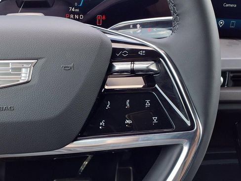 New 2026 Cadillac Vistiq Sport image 16