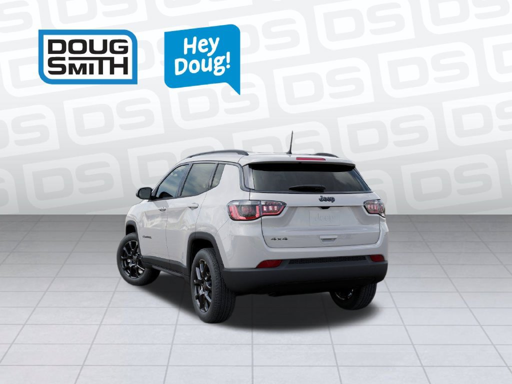 New 2026 Jeep Compass Latitude AWD/4WD image 3