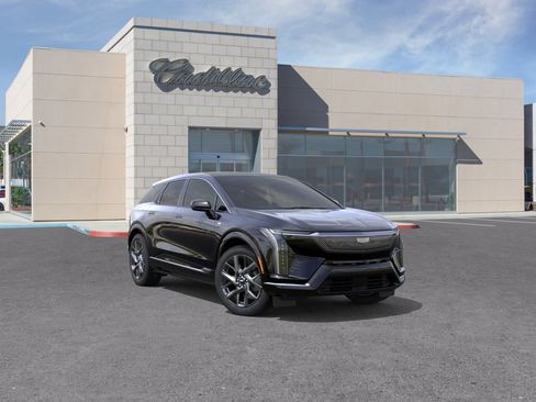 New 2026 Cadillac Optiq Luxury 1 RWD image 1
