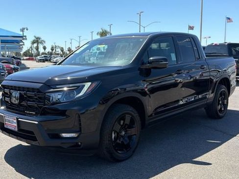 Used 2025 Honda Ridgeline Black Edition image 7