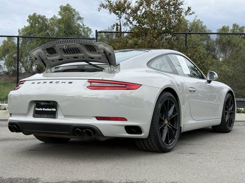 Used 2019 Porsche 911 Carrera image 32