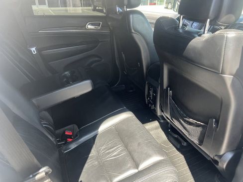Used 2016 Jeep Grand Cherokee Limited image 22