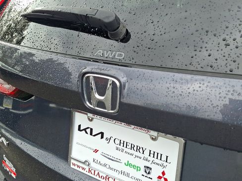 Used 2025 Honda CR-V LX image 16