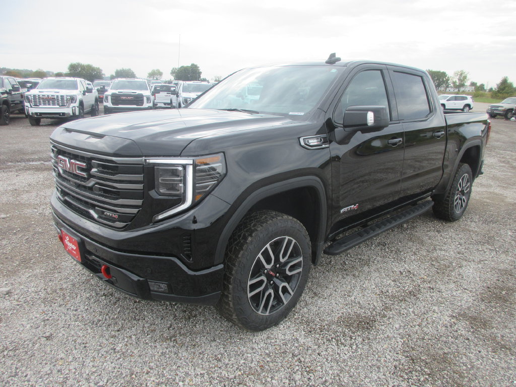 New 2026 GMC Sierra 1500 AT4 w/ AT4 Premium Package AWD/4WD image 10