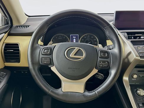 Used 2018 Lexus NX 300 FWD image 18