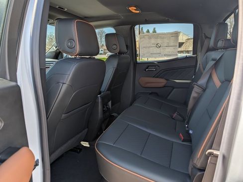New 2026 GMC Canyon AT4 w/ Technology Plus Package AWD/4WD image 30
