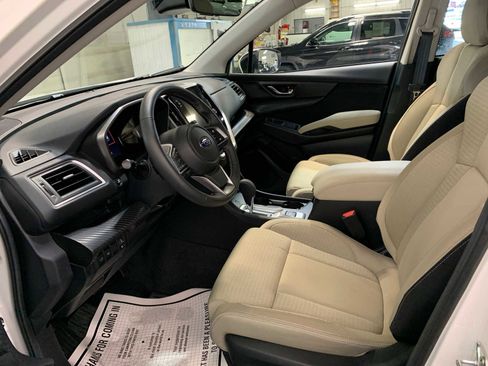 Used 2025 Subaru Ascent Premium image 10