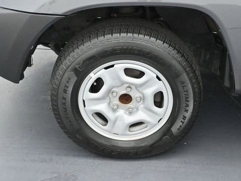 Used 2014 Toyota Tacoma 2WD Access Cab image 24