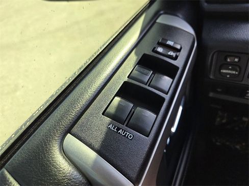 Used 2018 Toyota 4Runner SR5 image 21