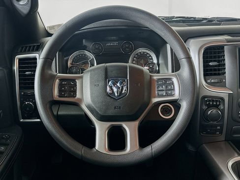 Used 2022 RAM 1500 Classic Warlock w/ Ceramic Gray Warlock Package AWD/4WD image 18