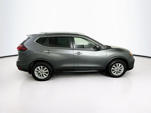 Used 2019 Nissan Rogue SV AWD/4WD image 10