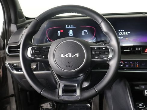 Used 2025 Kia Sportage X-Line AWD/4WD image 35