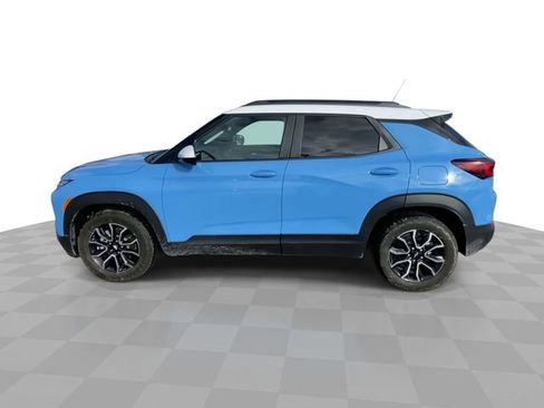 Used 2024 Chevrolet TrailBlazer ACTIV w/ Driver Confidence Package image 5