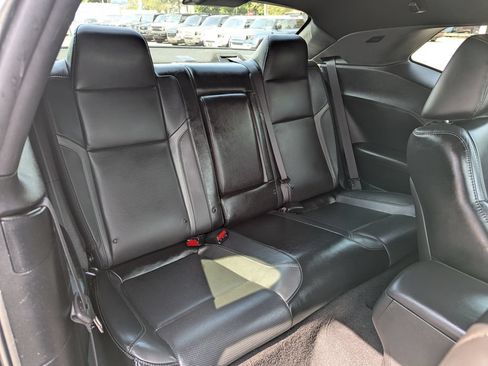 Used 2019 Dodge Challenger SXT w/ Plus Package AWD/4WD image 33