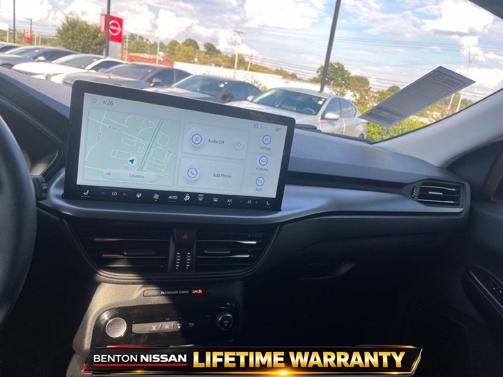 Used 2026 Ford Escape Active w/ Tech Pack #1 FWD image 17