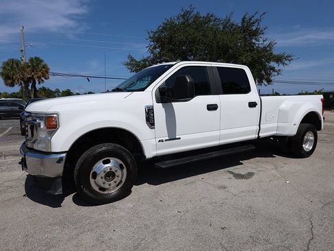 Used 2021 Ford F350 XL w/ STX Appearance Package AWD/4WD image 4