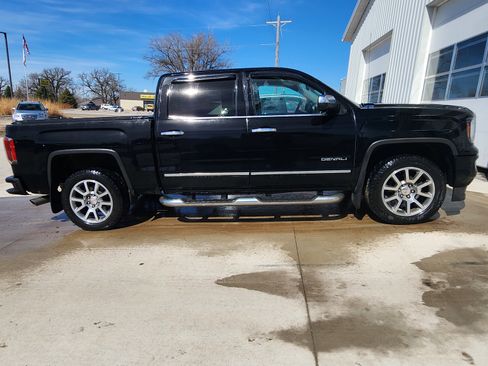 Used 2017 GMC Sierra 1500 Denali image 5